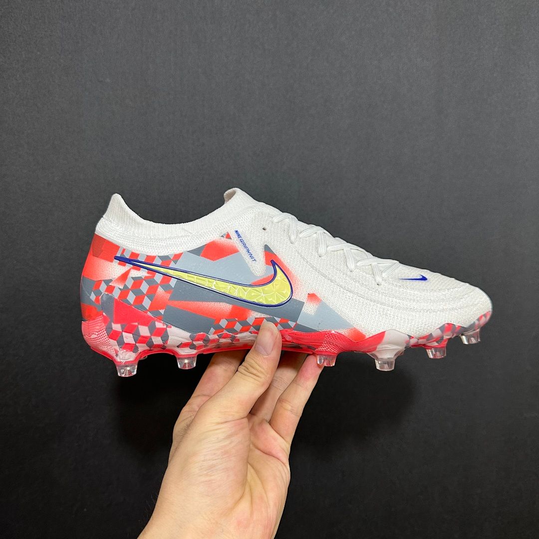 Nike Phantom GX 2 V8 AG