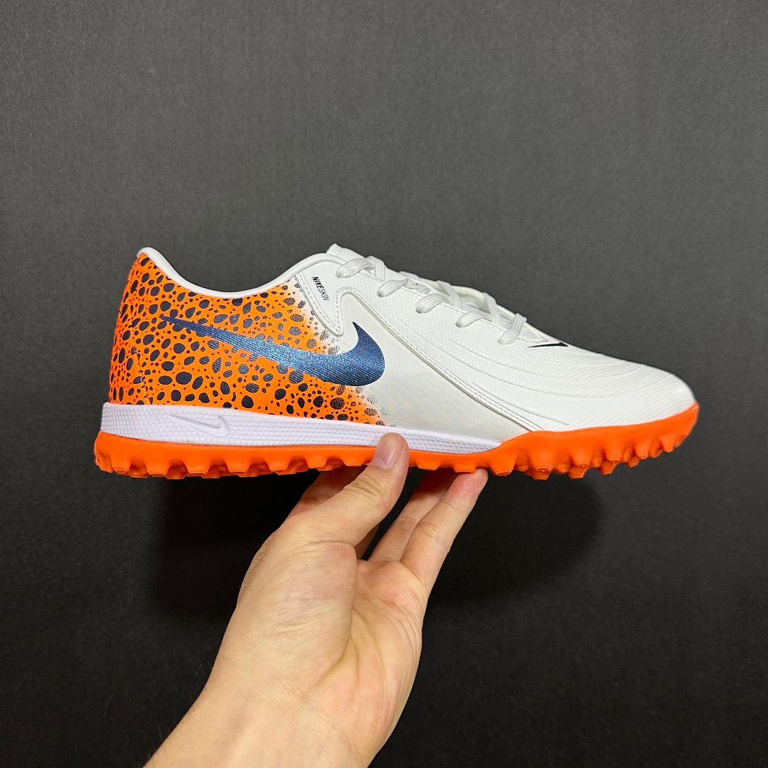 Nike Phantom GX 2 V7 TF