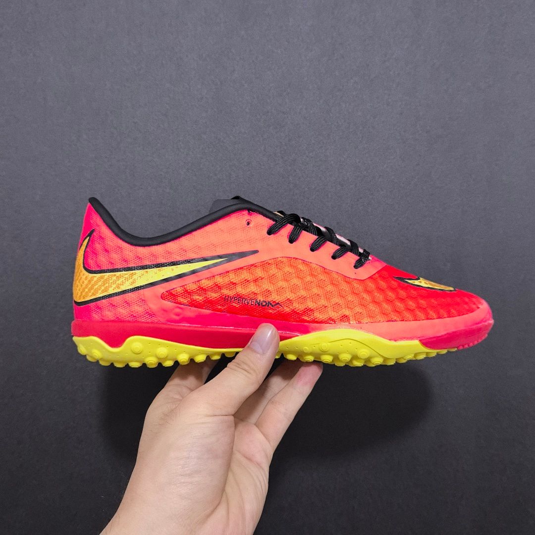 Nike Hypervenom 1 V8 FG