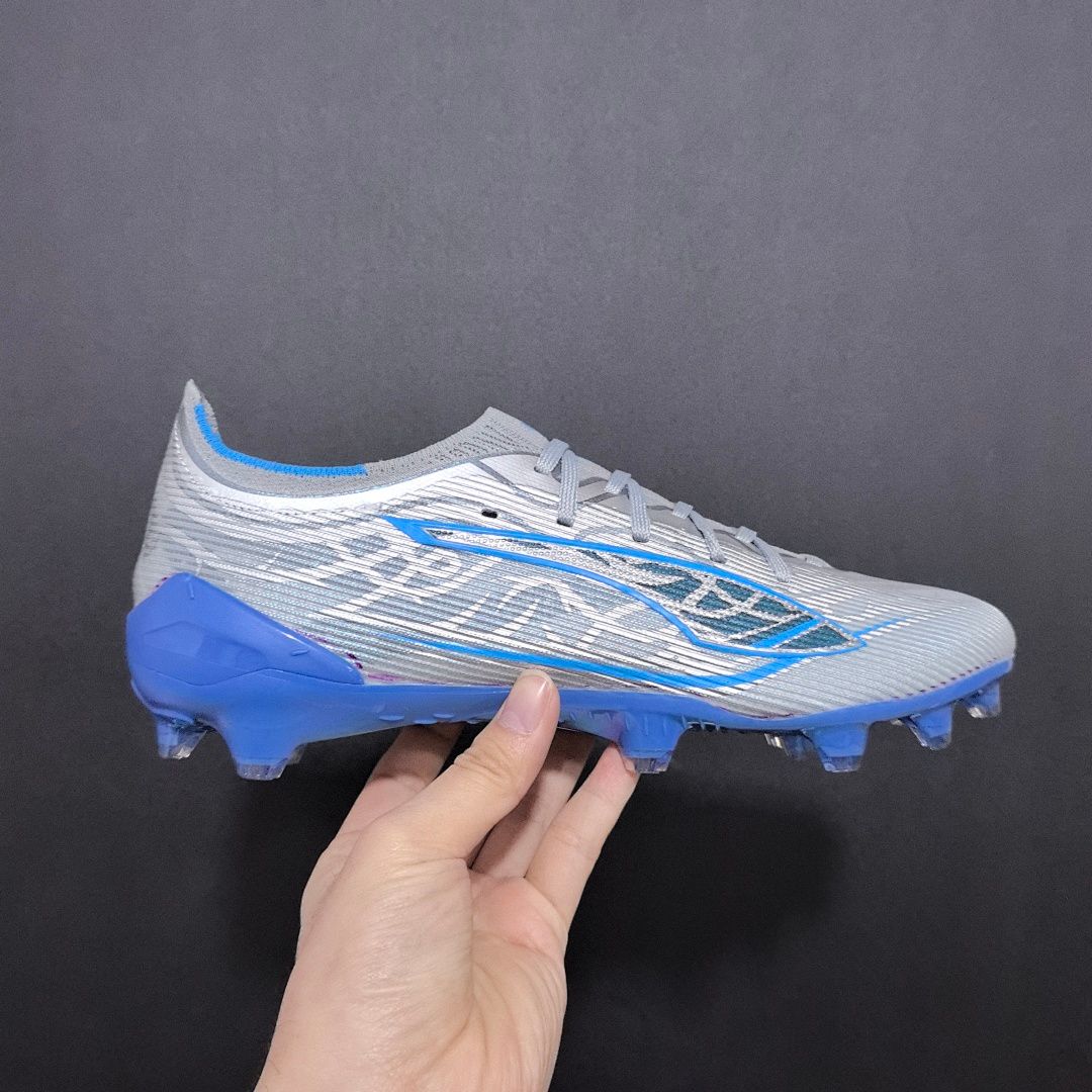 Puma Ultra 5 V2 FG