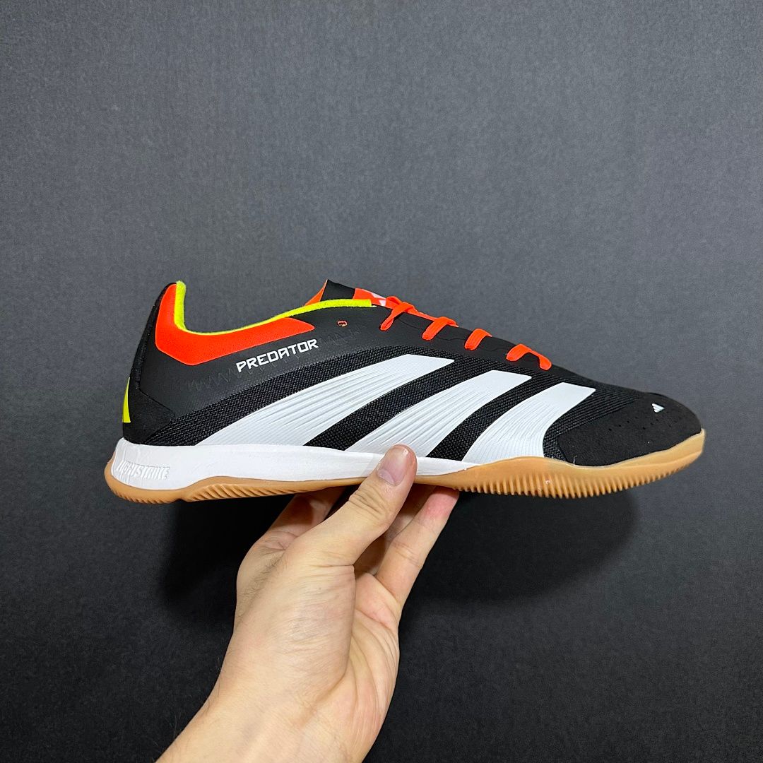 Adidas Predator 24 V4 IC