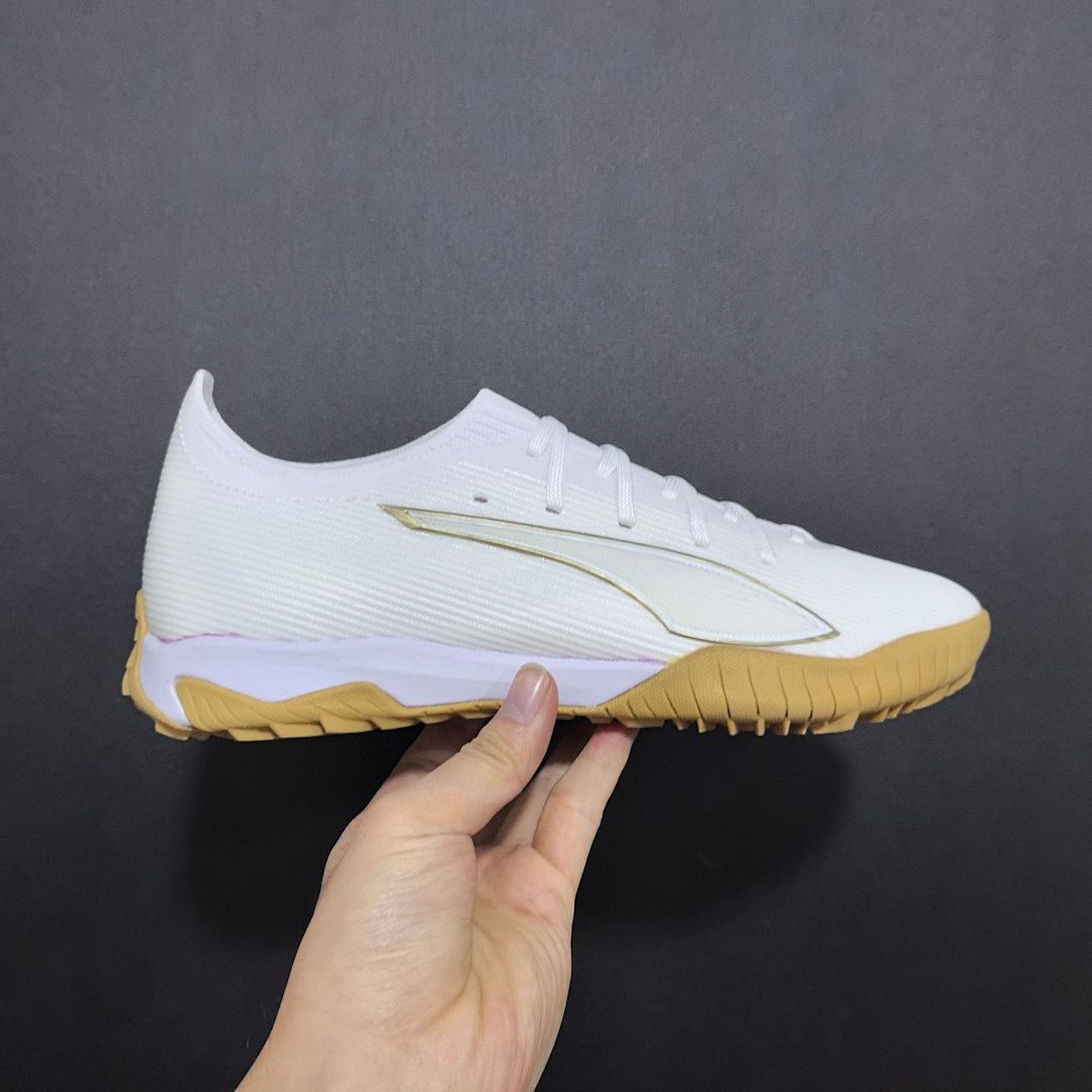 Puma Ultra 5 V4 TF