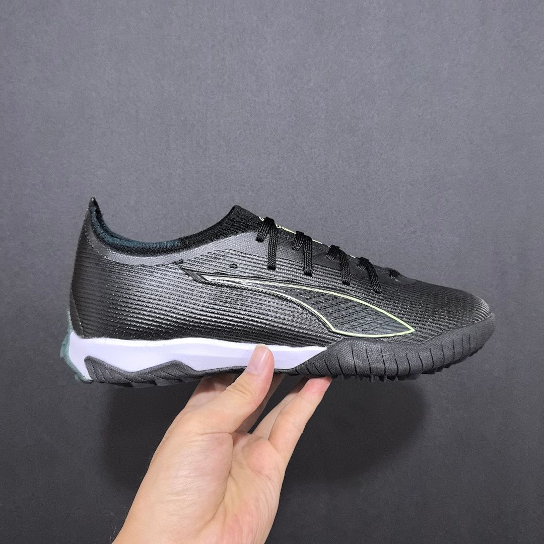 Puma Ultra 5 V10 TF