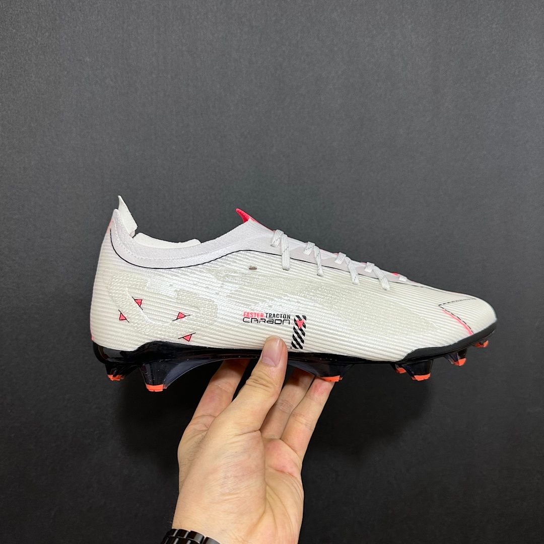 Puma Ultra 5 V9 FG