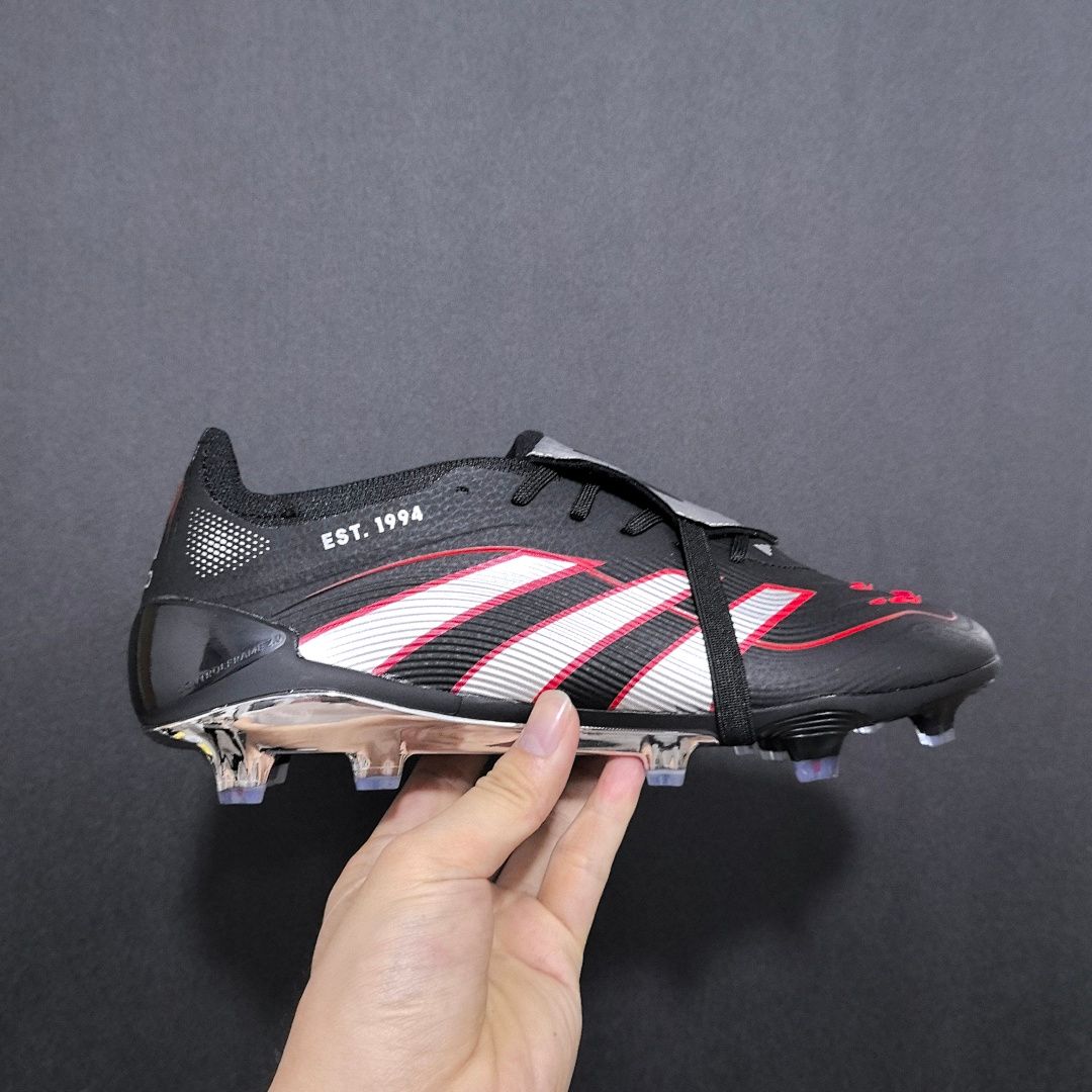 Adidas Predator 25 V12 FG