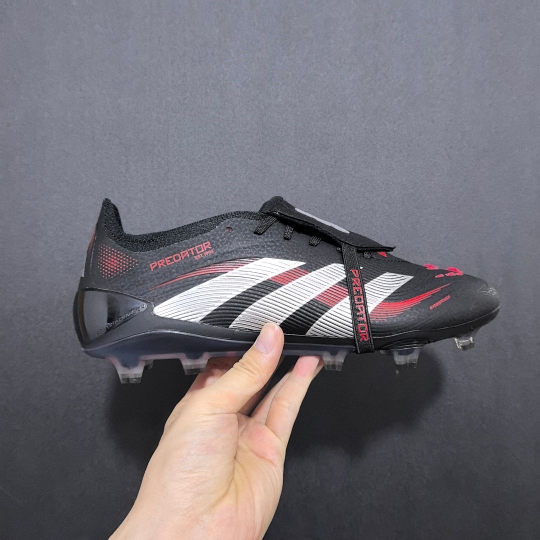 Adidas Predator 25 V16 FG