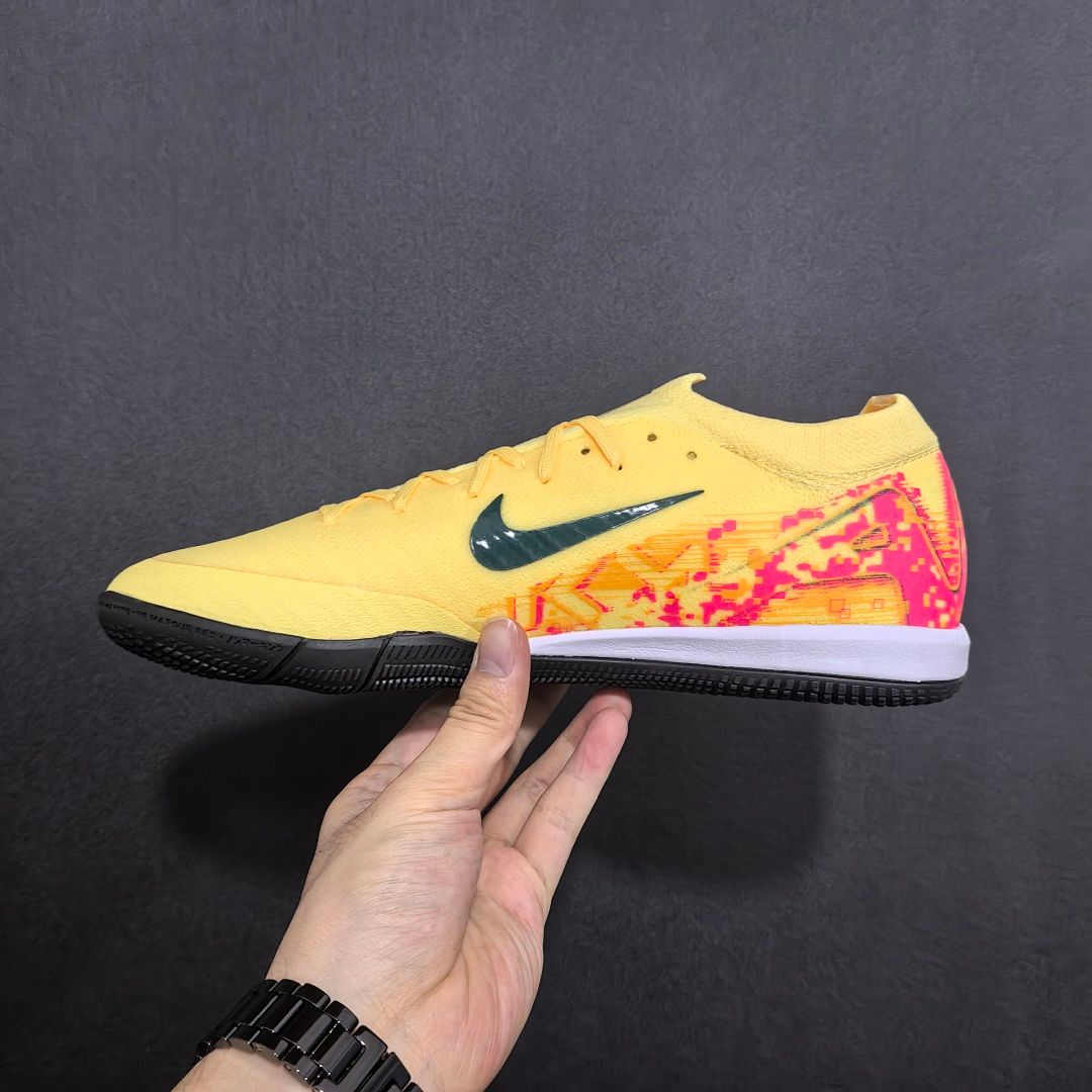 Nike Mercurial Vapor 16 V5 IC