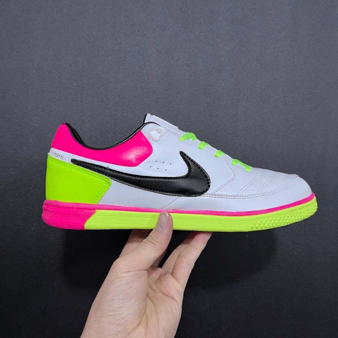 Nike SB Gato V3 indoor