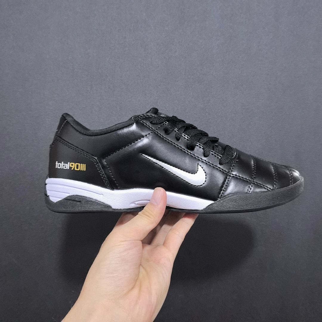 Nike T90 V4 IC