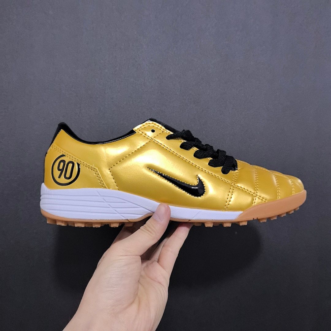 Nike T90 V1 TF
