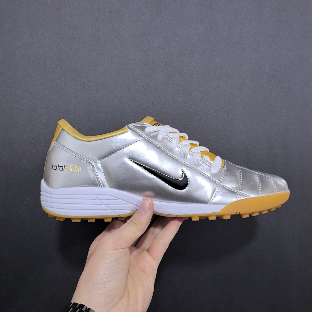 Nike T90 V2 TF