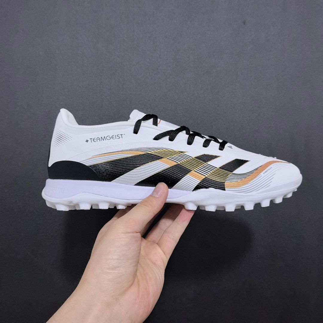 Adidas Predator 25 V3 TF