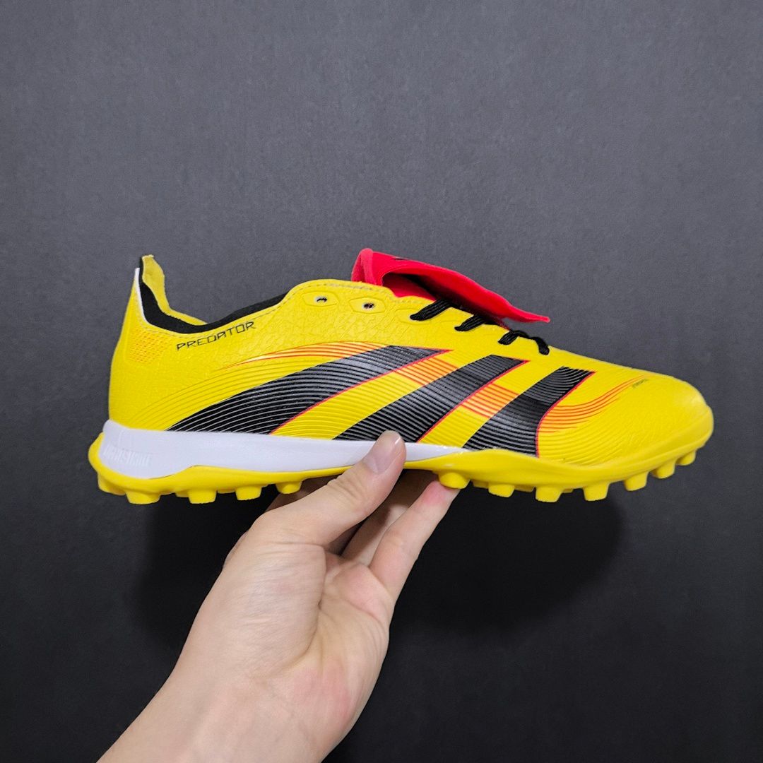 Adidas Predator 25 V7 TF