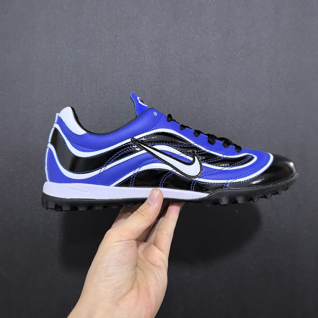 R9 Football Boot V2 FG