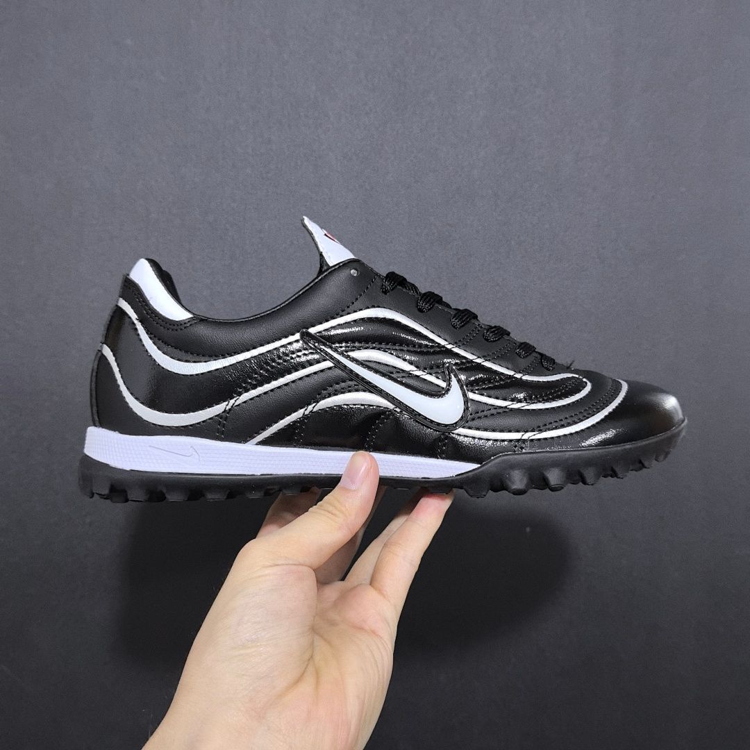 R9 Football Boot V3 FG