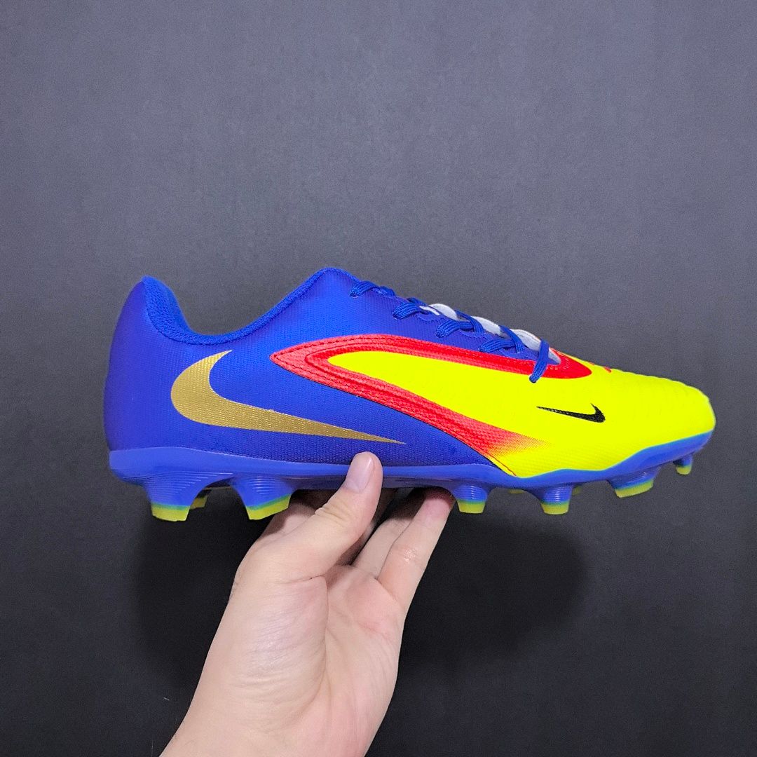 Nike Phantom GX 3 V4 FG