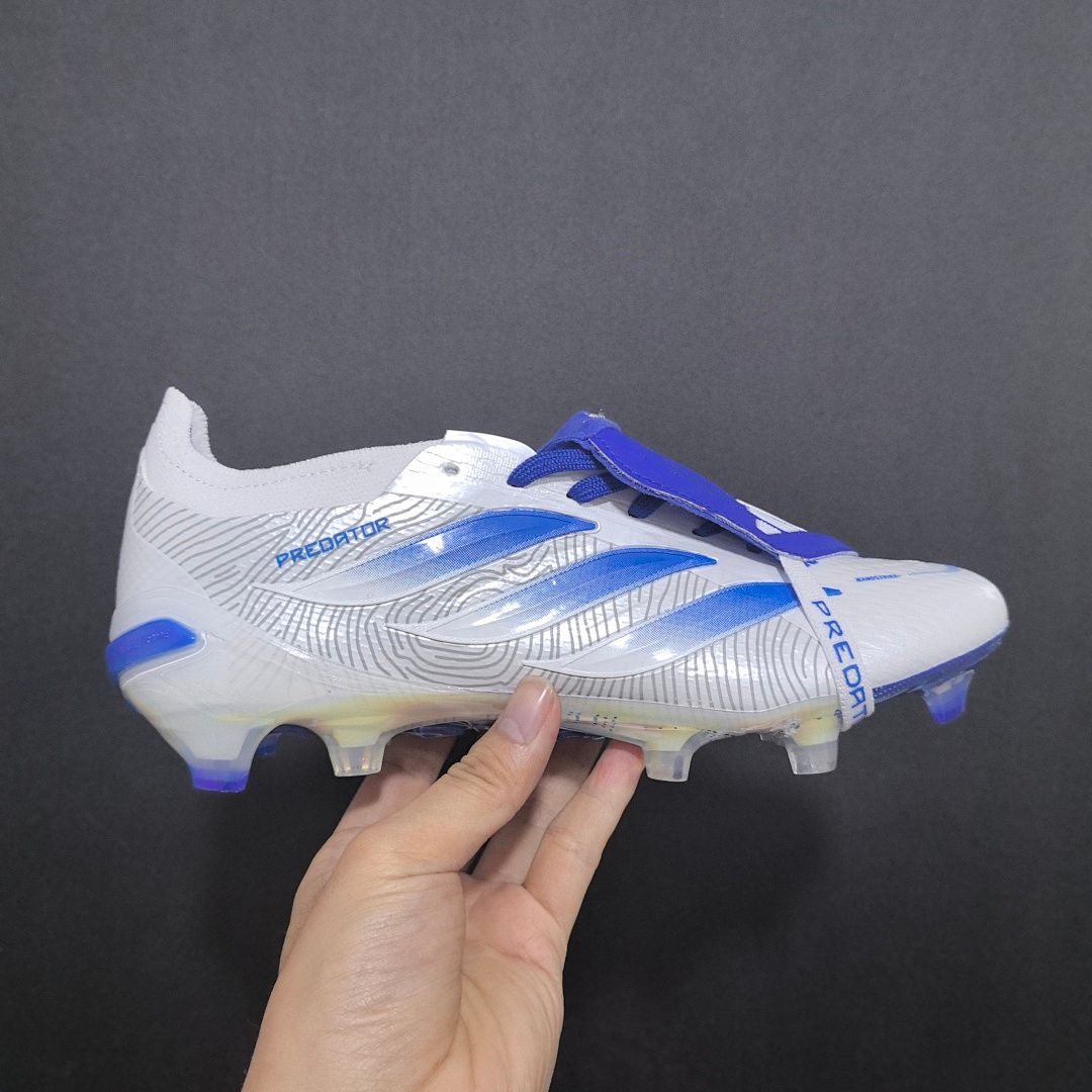 Adidas Predator 26 V7 FG