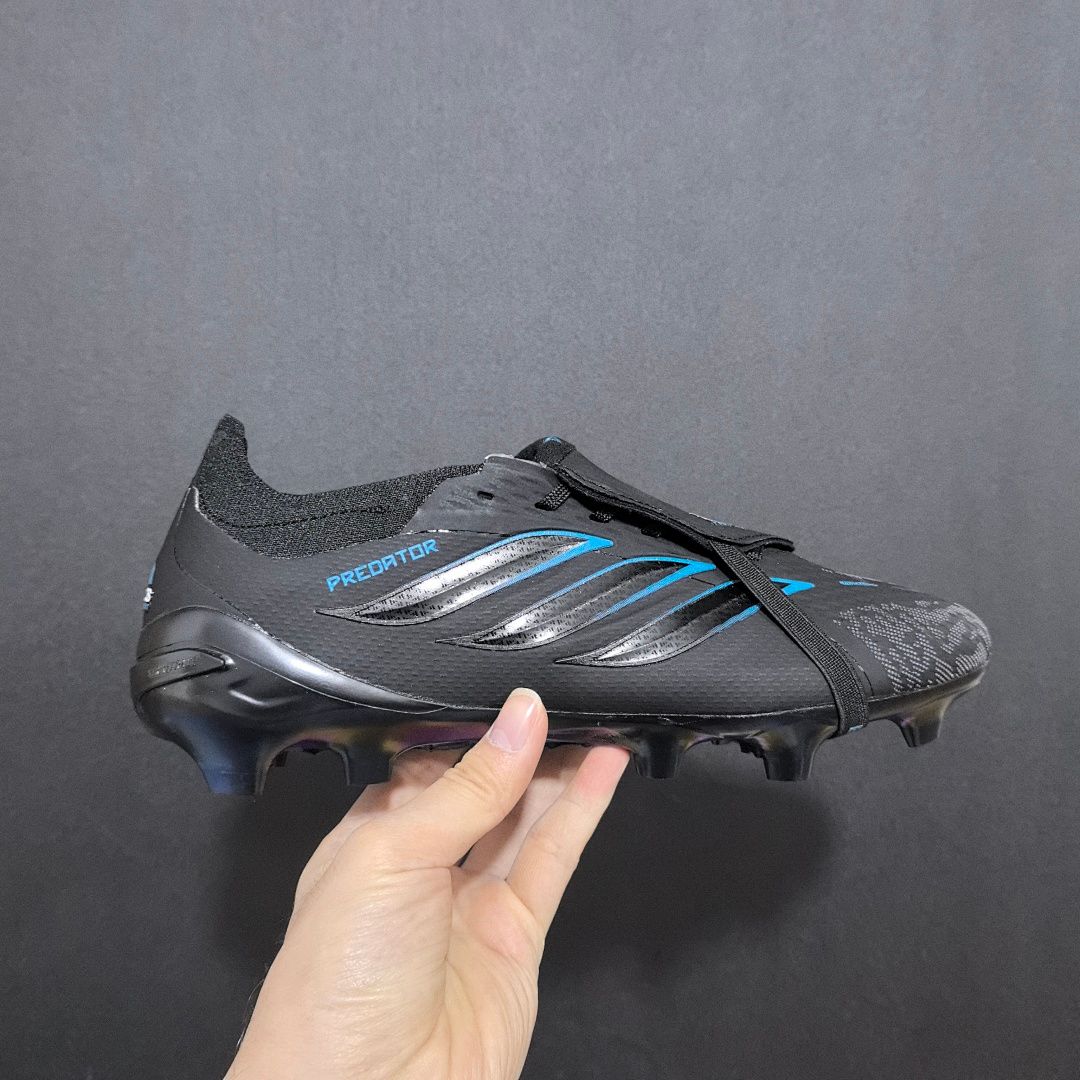 Adidas Predator 26 V10 FG