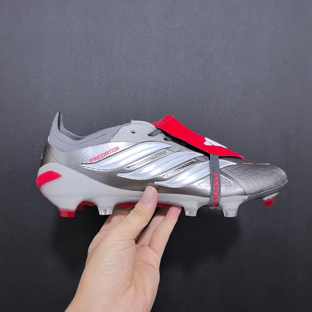 Adidas Predator 26 V32 FG