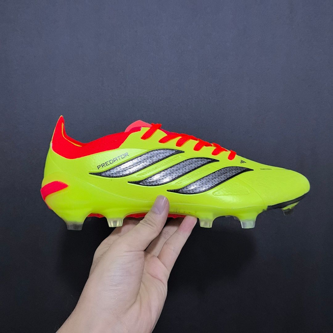 Adidas Predator 26 V19 FG