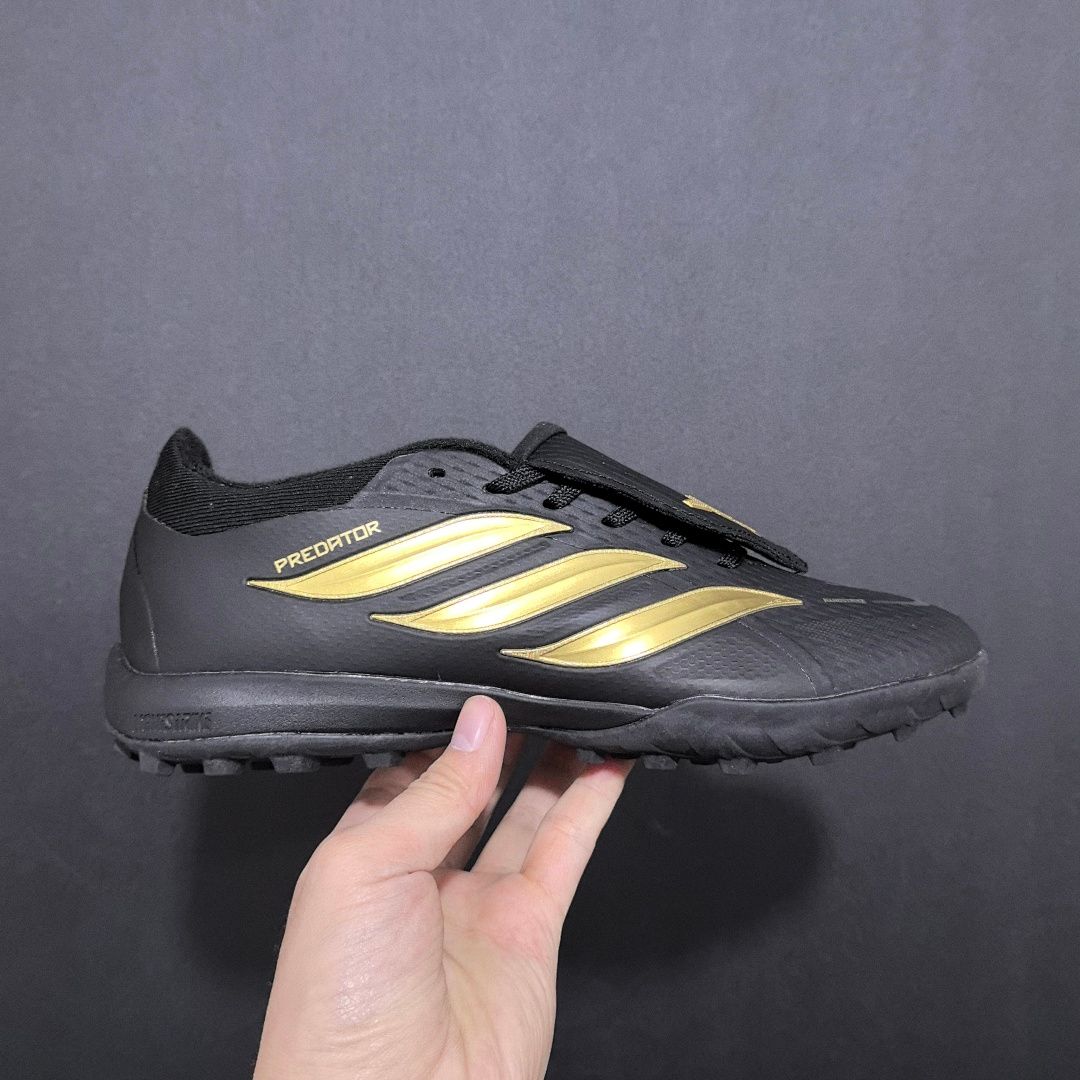Adidas Predator 26 V3 TF