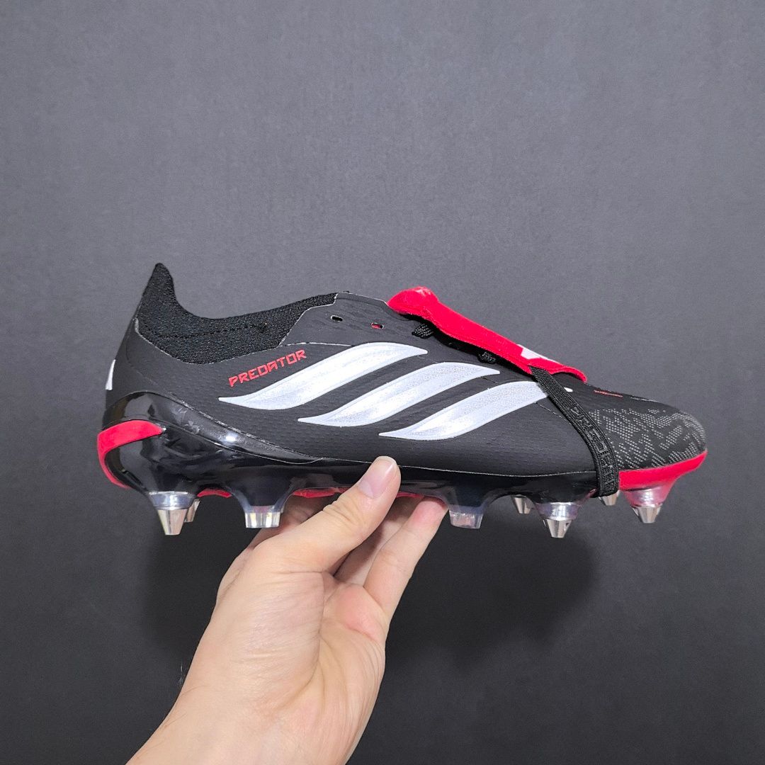 Adidas Predator 26 V6 SG