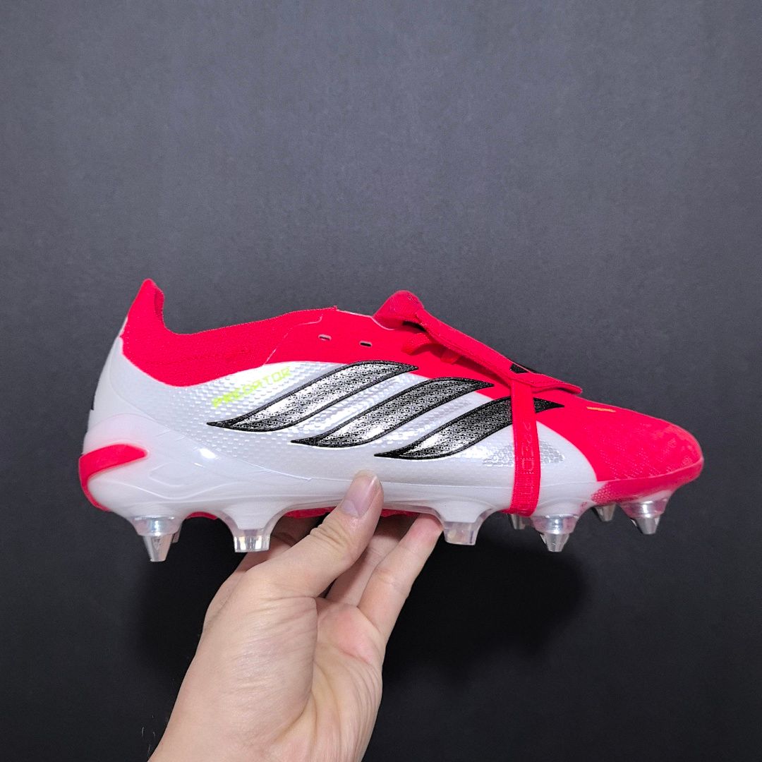 Adidas Predator 26 V12 SG