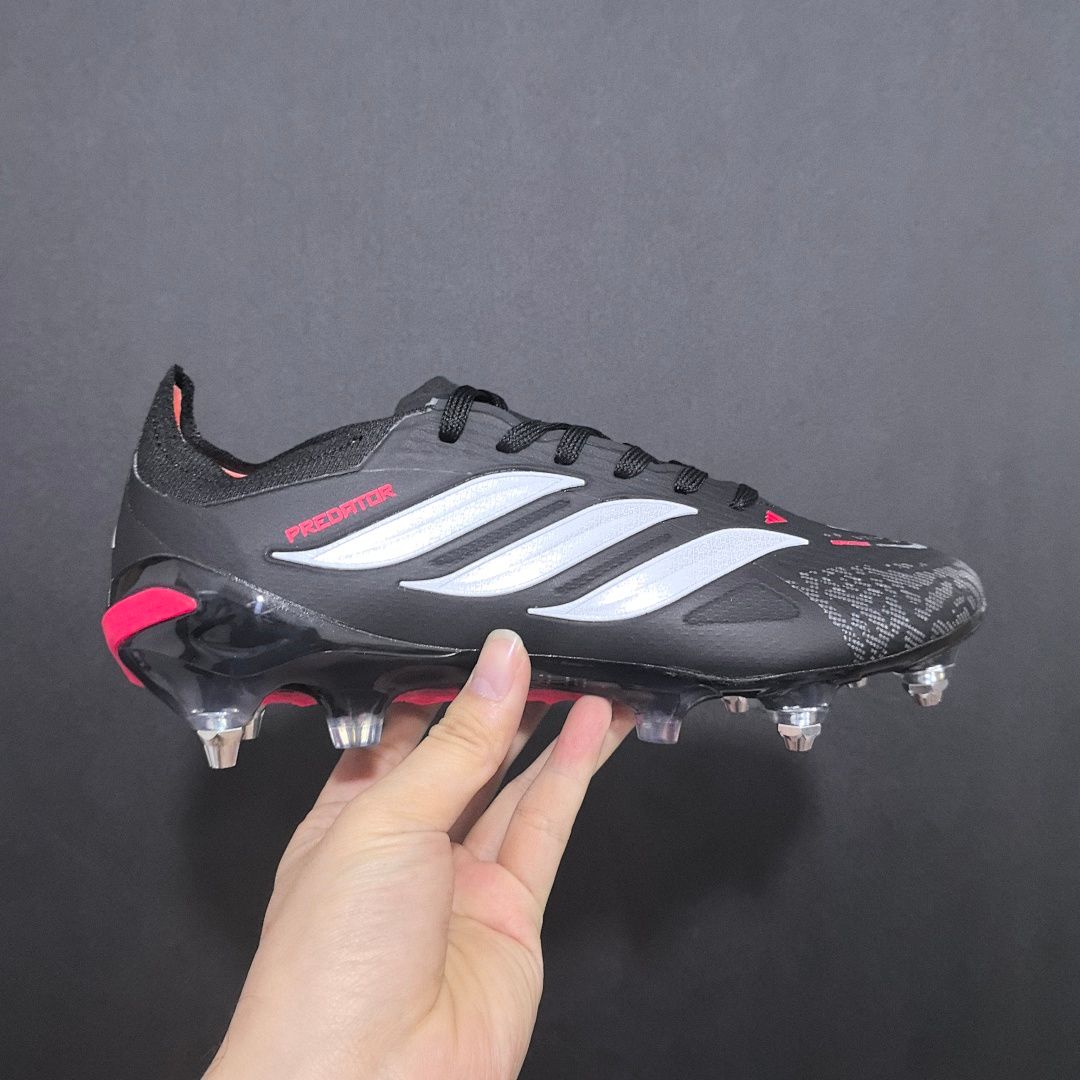 Adidas Predator 26 V3 SG