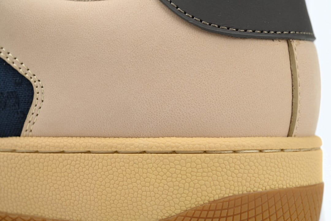 Gucci Screener Distressed (Colorway 4)