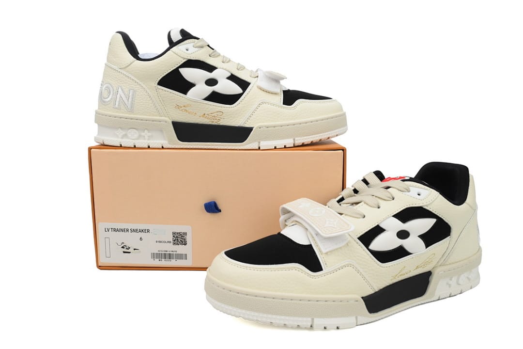 Louis Vuitton LV Trainer Black White (Colorway 2)