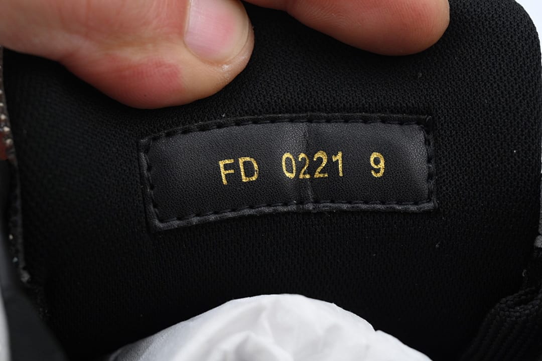 Louis Vuitton LV Trainer Black Silver