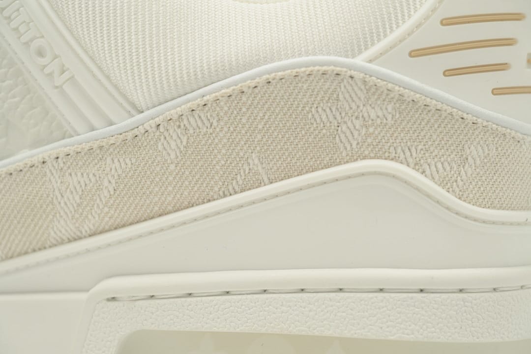 Louis Vuitton LV Trainer Denim Apricot