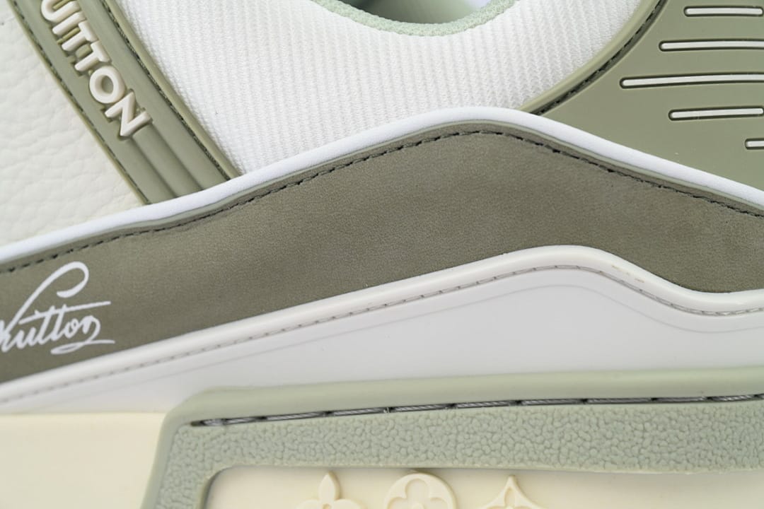 Louis Vuitton LV Trainer Frosted Green