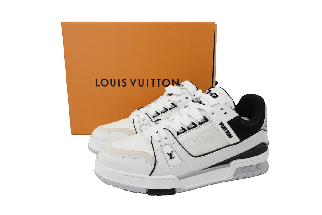 Louis Vuitton LV Trainer New Black White And