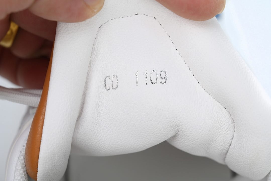 Louis Vuitton LV Archlight White Blue Sneakers (Colorway 2)