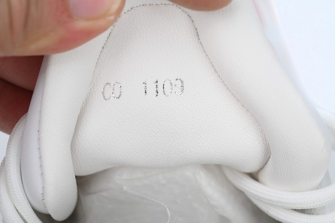 Louis Vuitton LV Archlight Sneakers (Colorway 3)