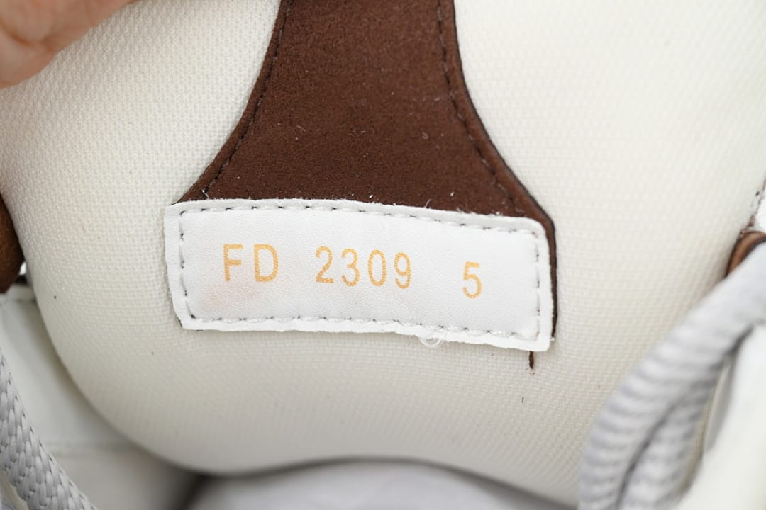 Louis Vuitton LV SK8 Coffee White