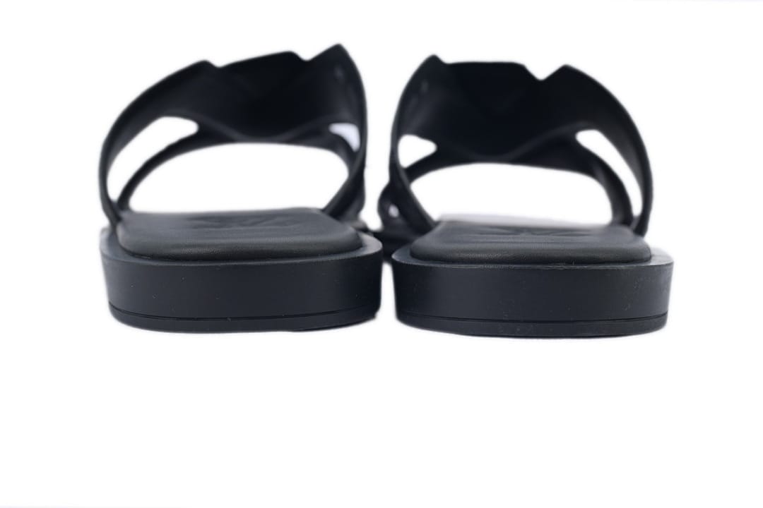 Louis Vuitton LV Slipper Strap Slippers Oasis Black Cloth