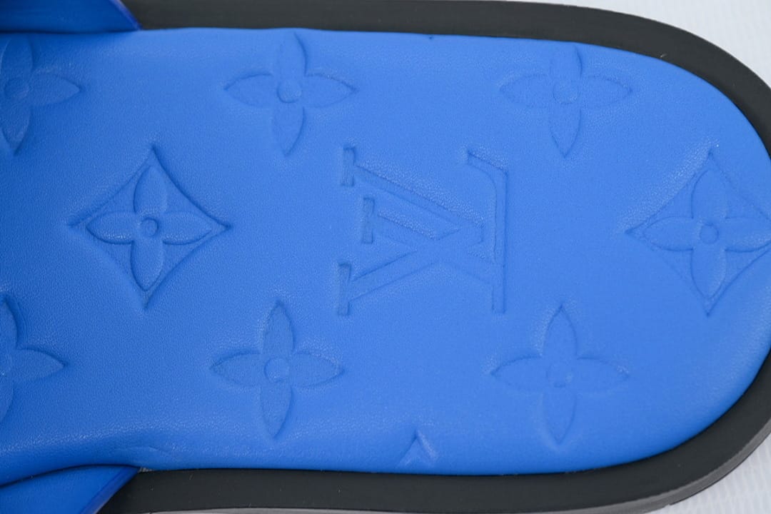 Louis Vuitton LV Slipper Strap Slippers Oasis Blue Leather Surface