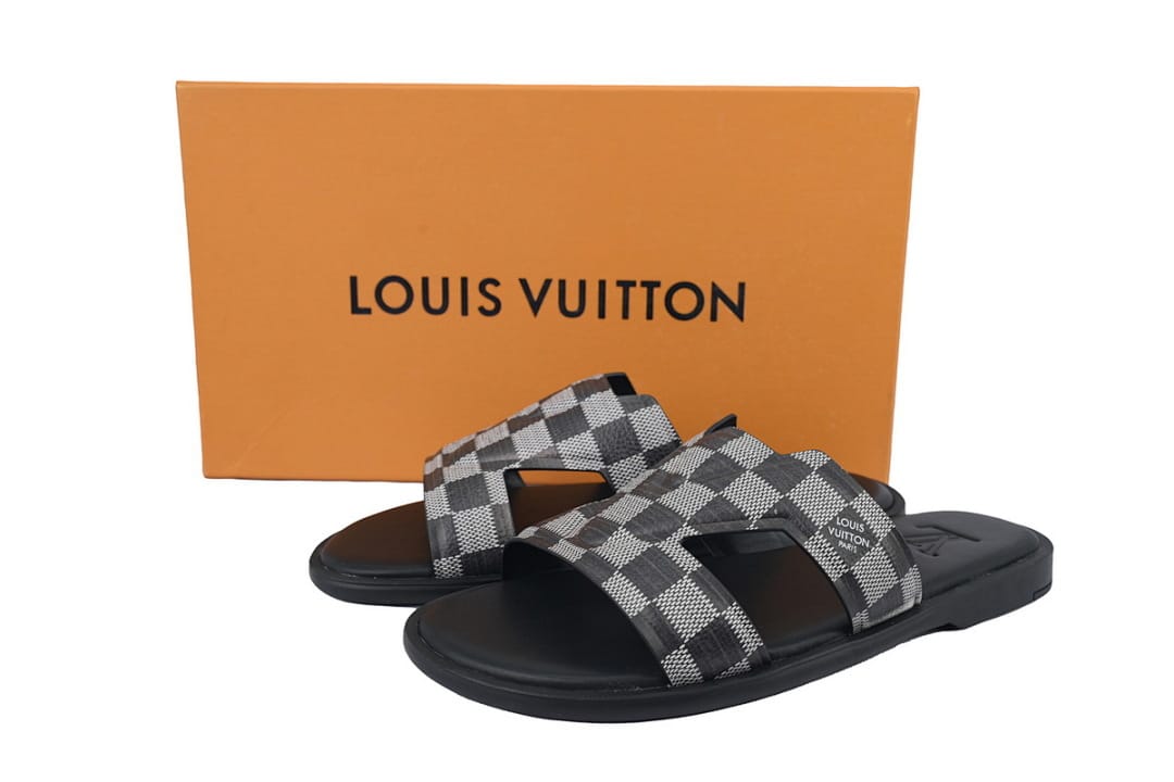 Louis Vuitton LV Slipper Strap Slippers Oasis Black And White Check