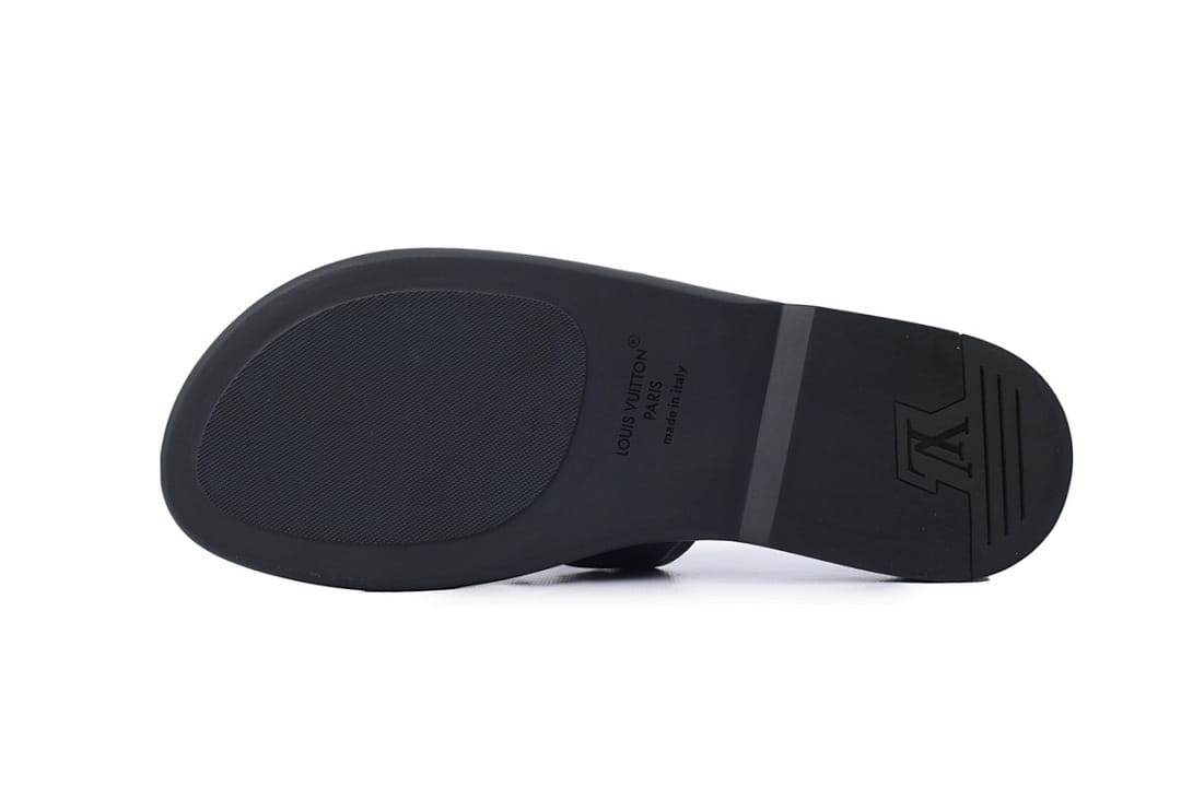 Louis Vuitton LV Slipper Strap Slippers Oasis Black Embossing