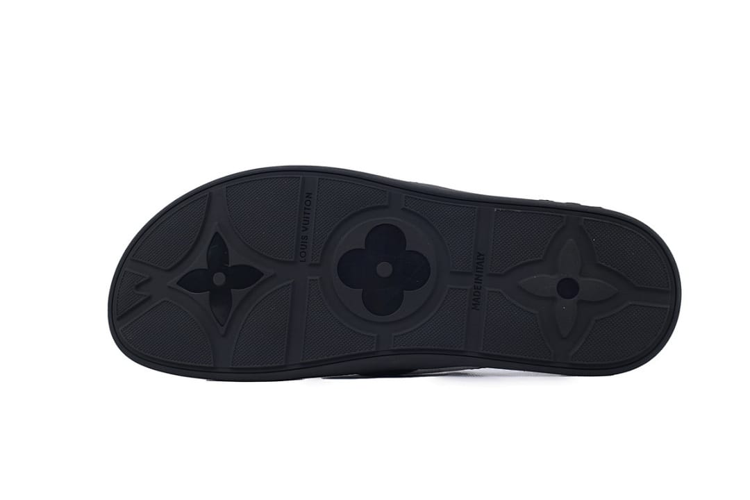 Louis Vuitton LV Slipper Flip Flops Net Black And White