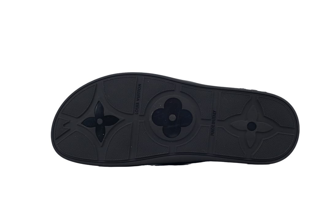 Louis Vuitton LV Slipper Flip Flops Net Surface Black Green