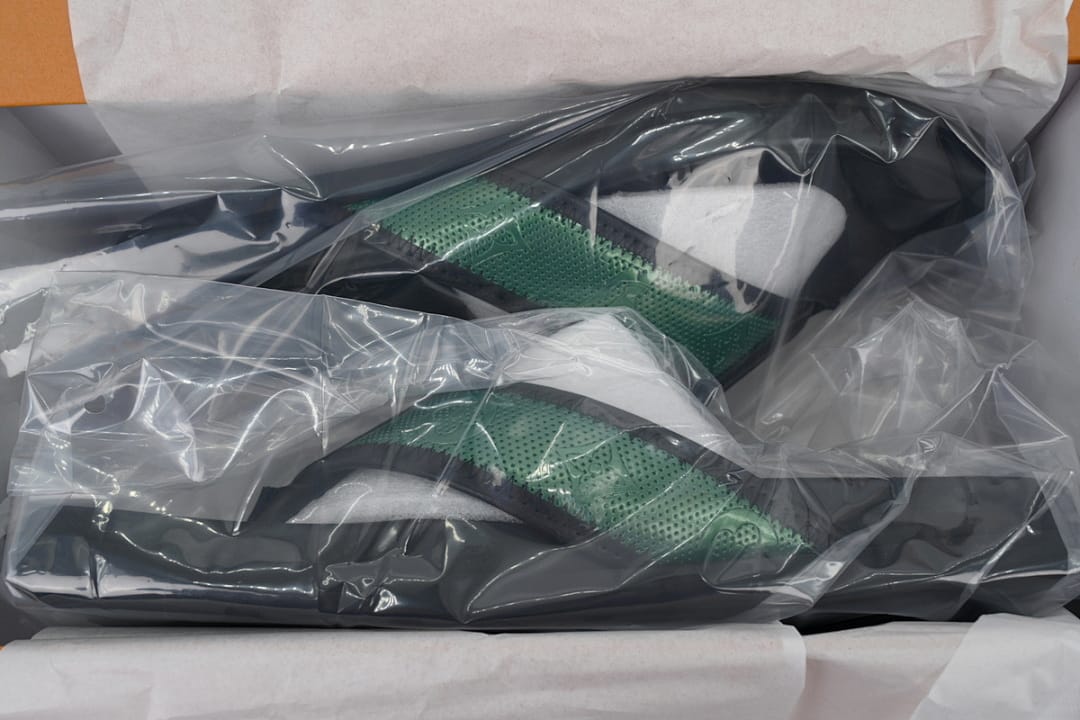 Louis Vuitton LV Slipper Flip Flops Net Surface Black Green