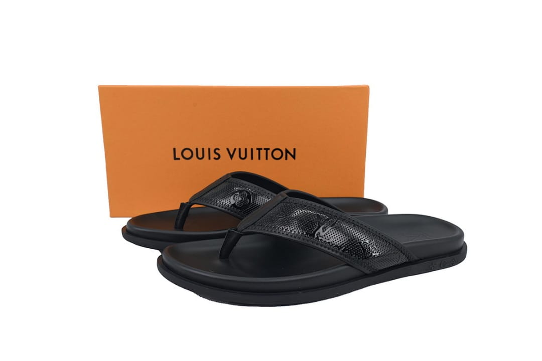Louis Vuitton LV Slipper Flip Flops Black Skin
