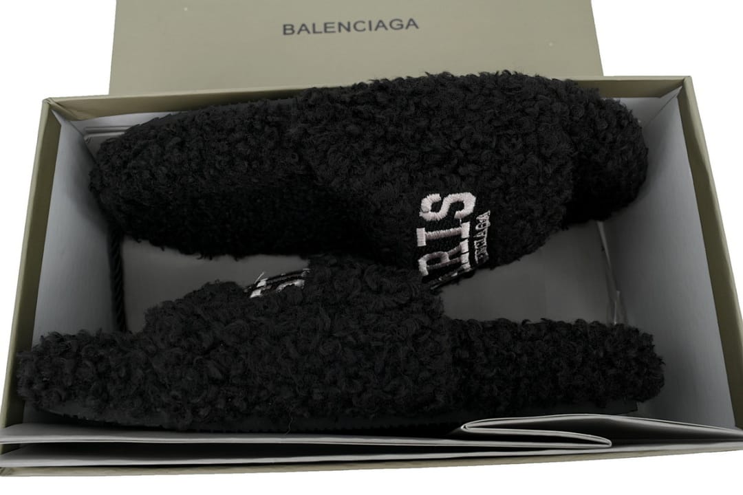 Balenciaga Wool Strap Slippers Black And White Label