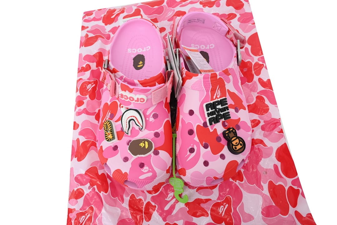 Crocs Clogs Classic Clog BAPE x 'ABC Camo - pink'