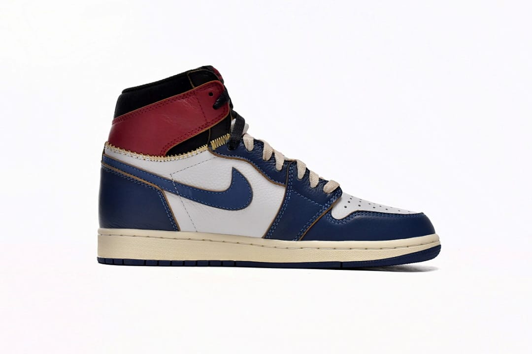 Air Jordan 1 Retro High OG Blue Toe (Colorway 6)