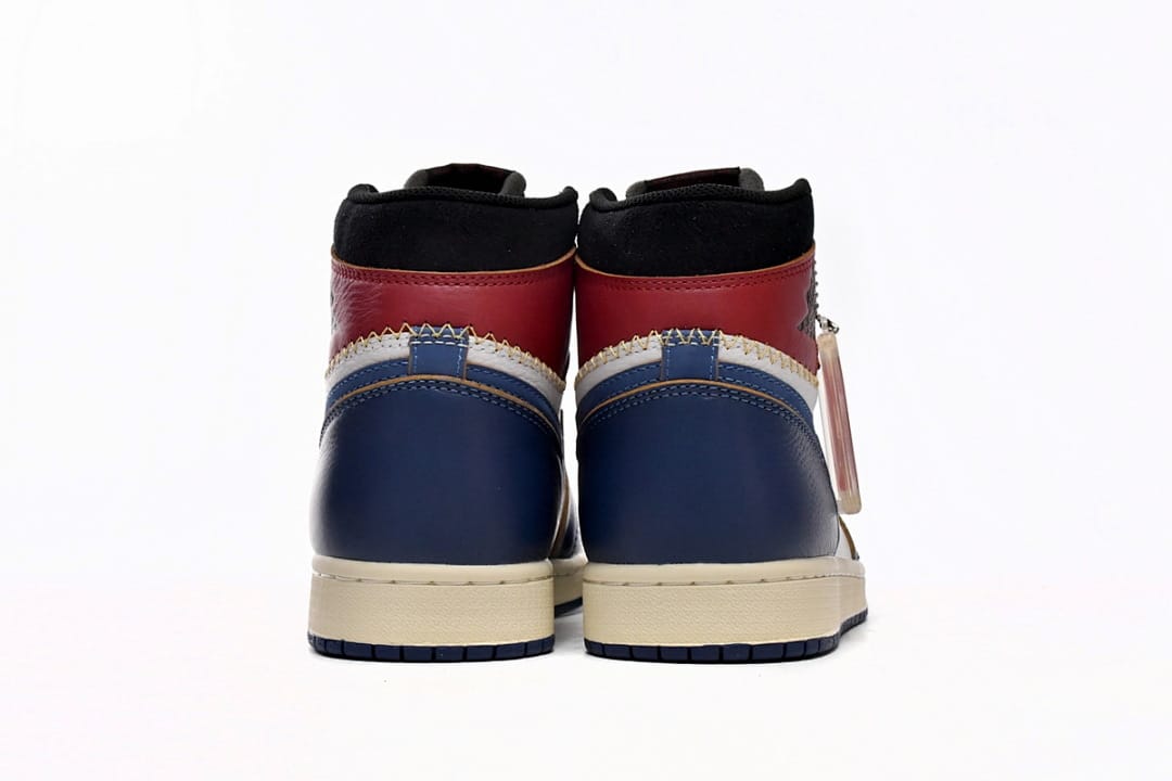 Air Jordan 1 Retro High OG Blue Toe (Colorway 6)