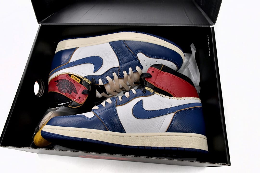 Air Jordan 1 Retro High OG Blue Toe (Colorway 6)